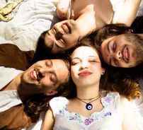 Foto de Gregos e Baianos