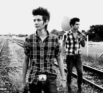 Foto de Thiago Mello e Samuel