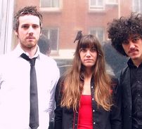 Foto de Phoebe Killdeer and the Short Straws