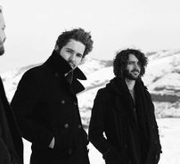 Foto de The Moth & The Flame