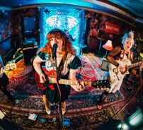 Foto de Dazey and the Scouts