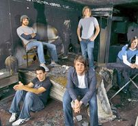 Foto de Between The Trees