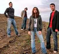 Foto de ­On The Surface