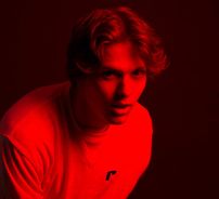 Foto de Boy In Space