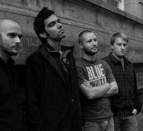 Foto de Fire On Dawson