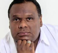 Foto de Esteves Jacinto