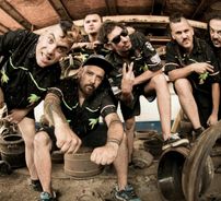 Foto de Anarkia Tropikal