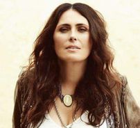 Foto de Sharon Den Adel