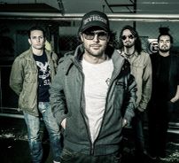 Foto de Reação Em Cadeia