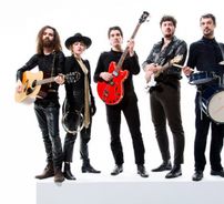 Foto de Giovanni Caruso e o Escambau