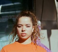 Foto de Nilüfer Yanya