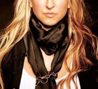 Foto de Heidi Newfield