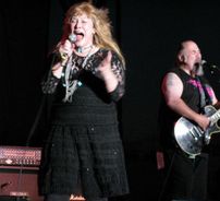 Foto de Resurrection Band