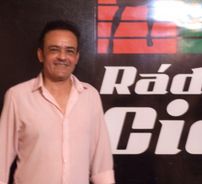 Foto de Sueldo Fernandes