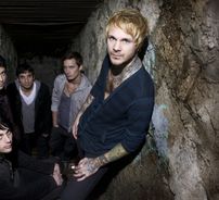 Foto de Destroy Rebuild Until God Shows