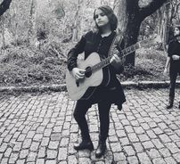 Foto de Crowned Natives