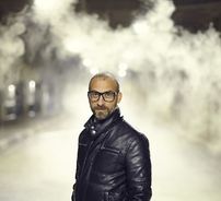 Foto de Lucas Santtana