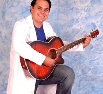 Foto de Pe Adriano e Ministério Dom e Missão