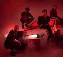 Foto de Love In Future Times