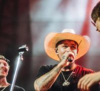 Foto de Arizona Zervas