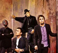 Foto de The Good, the Bad and the Queen