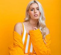 Foto de Call Me Loop