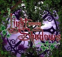 Foto de Light Among Shadows