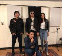 Foto de Generación Suicida