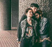 Foto de Sons Of An Illustrious Father