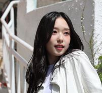 Foto de KIMDOAH (김도아)