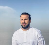 Foto de Mesut Kurtis