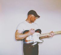 Foto de C. James (EUA)