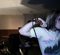 Foto de Here I Come Falling