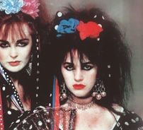 Foto de Strawberry Switchblade