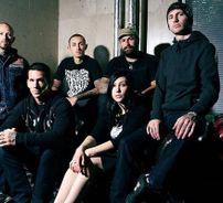 Foto de Bleeding Through