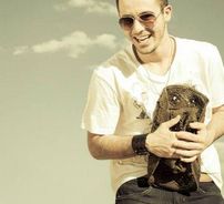 Foto de Raphael Mena