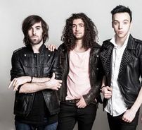 Foto de We Butter The Bread With Butter