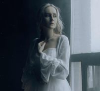 Foto de Элли на маковом поле