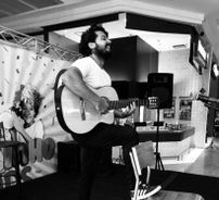 Foto de Júnior Freitas (MPB Alternativa)