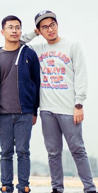 Foto de She's Only Sixteen