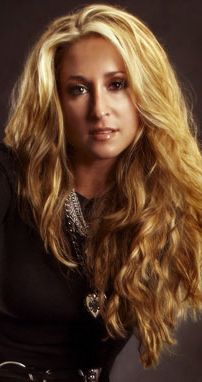 Foto de Heidi Newfield