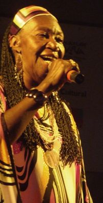 Foto de Lia de Itamaracá