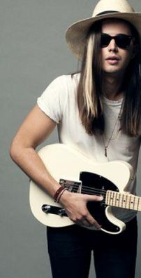 Foto de Devan DuBois