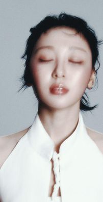 Foto de Yves (K-Pop)