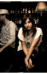 Foto de V For Volume