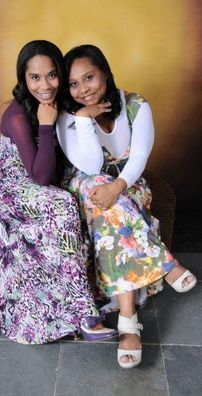 Foto de Izabell e Nilda Rissan