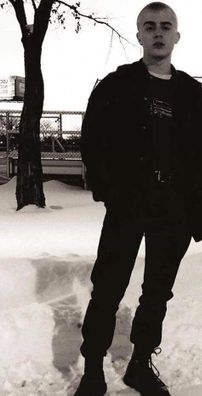 Foto de Left Alone... (Black Metal)