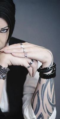 Foto de She Hates Emotions