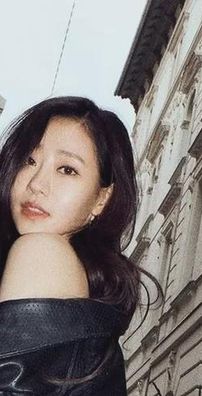 Foto de JULIE (KISS OF LIFE)