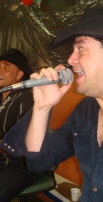 Foto de George e Paulinho